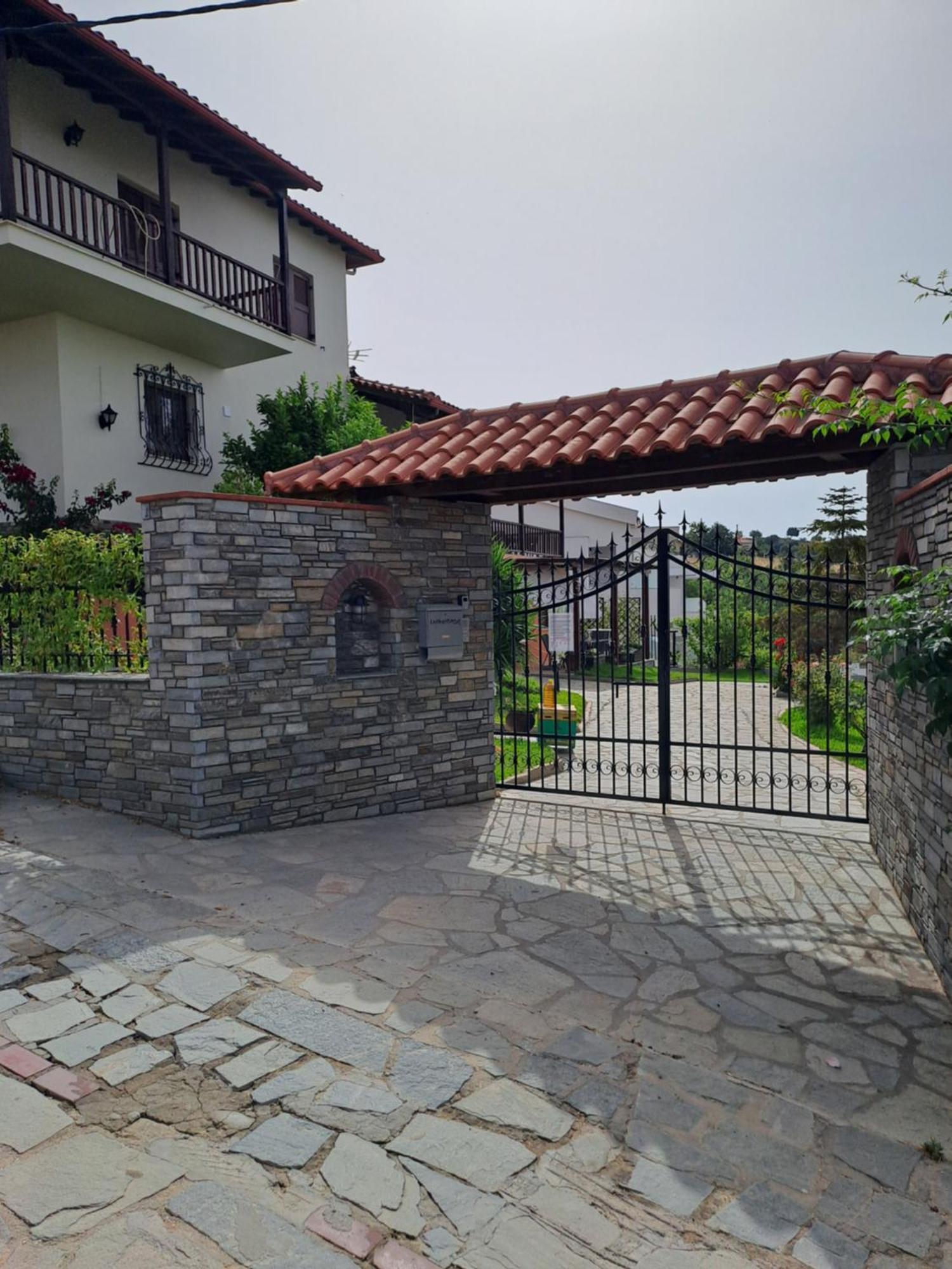 Sundays Family House/Studio Nikiti  Exterior foto